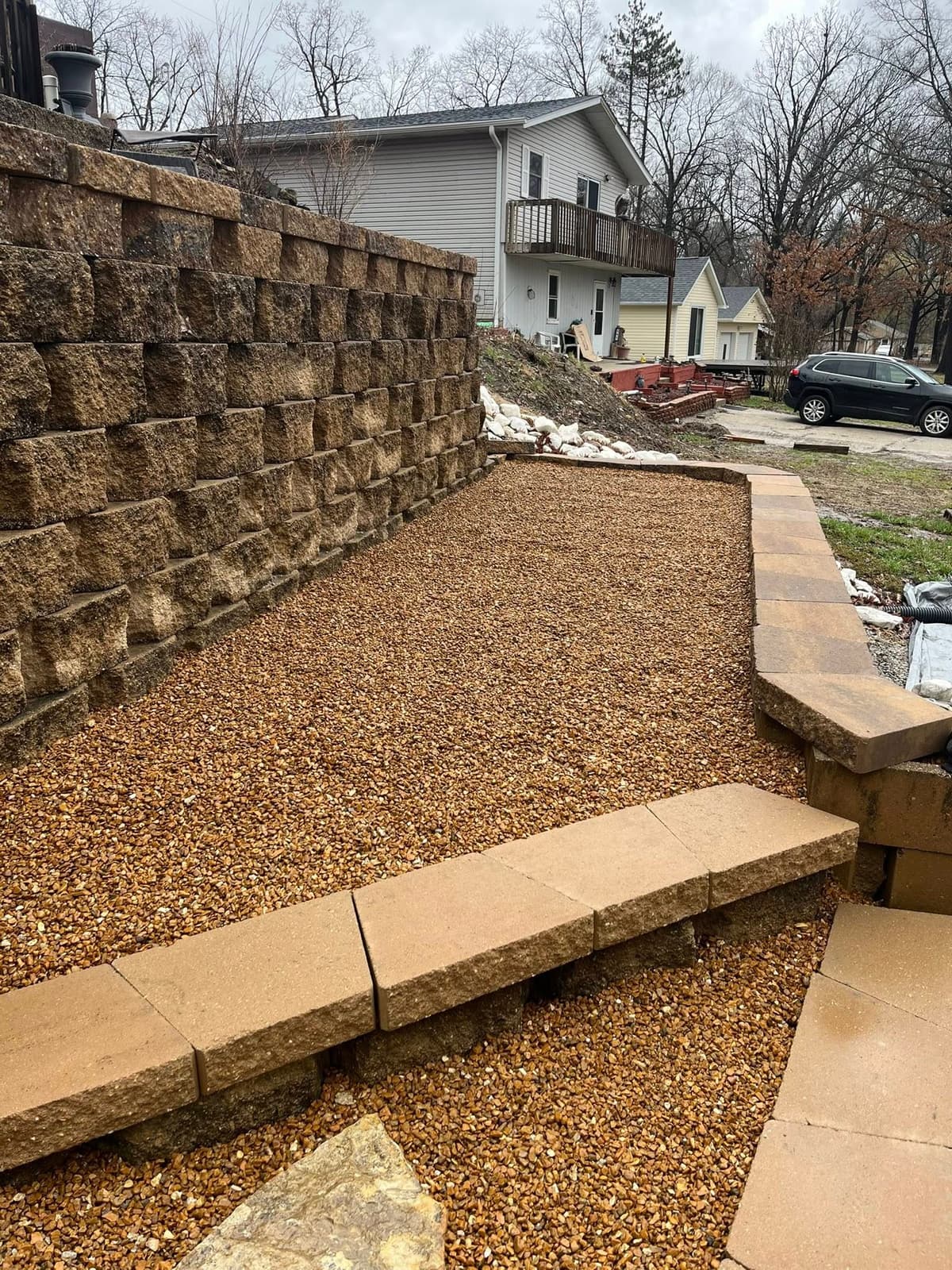 Mulch vs. Rock: Which Is Right for Your Northwest Indiana Beds?